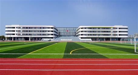 【“兩個(gè)年”雙提升】開學(xué)了！冶建公司承建的學(xué)校項(xiàng)目順利交付