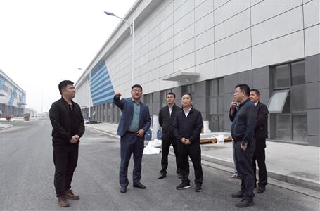覃振華到江蘇、安徽兩地調(diào)研市場經(jīng)營