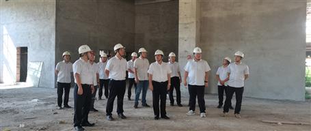 蒙勝益到桂南分公司項(xiàng)目開(kāi)展2025年第三季度暨“中秋節(jié)”“國(guó)慶節(jié)”前安全生產(chǎn)質(zhì)量綜合大檢查